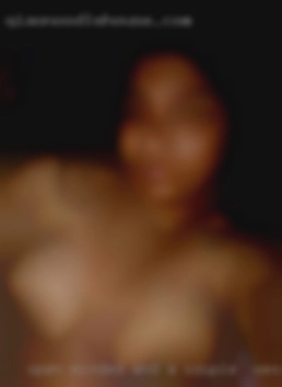Open minded a couple in West TN and fun loving male. Open minded a couple in West TN and fun loving male.